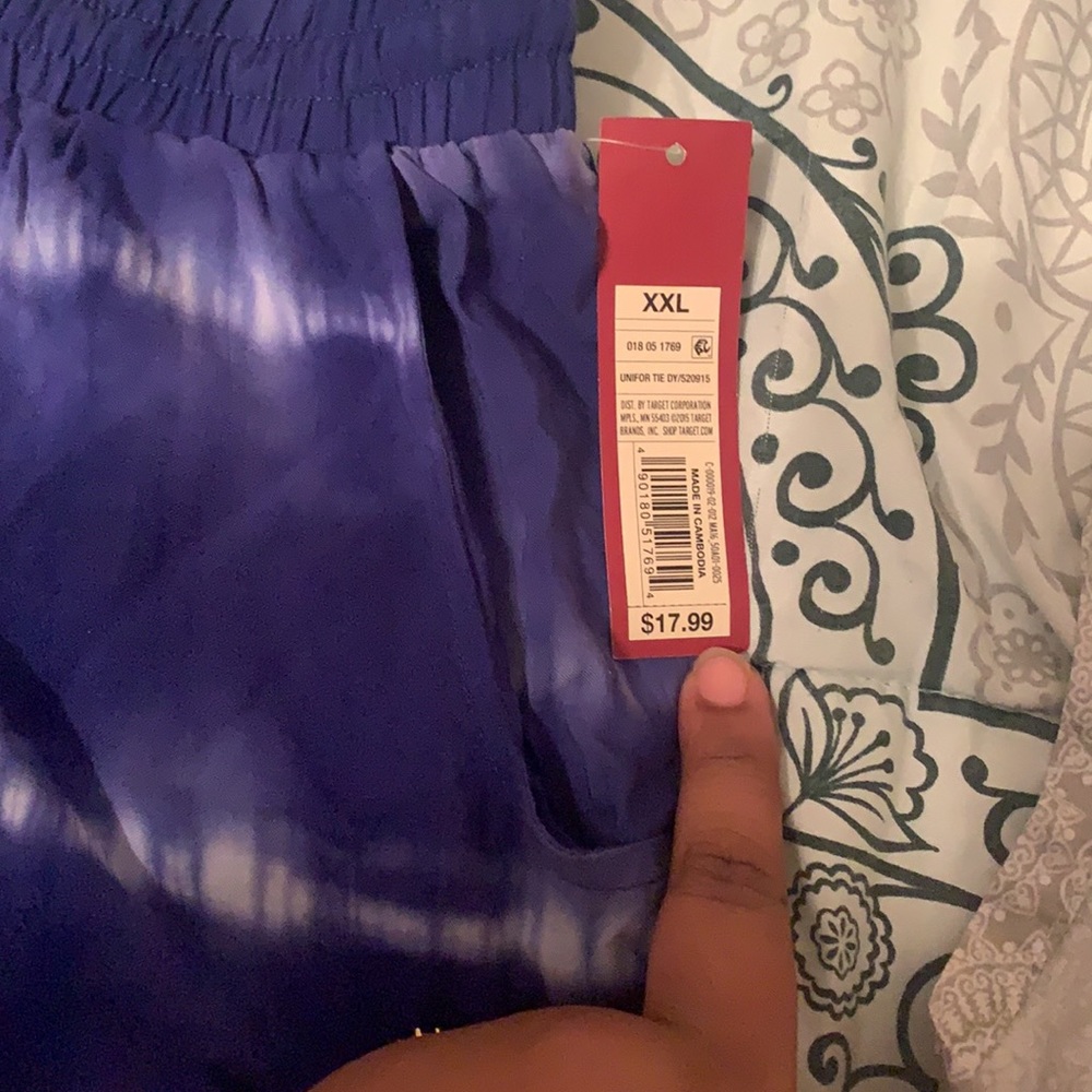 Super Cute Mini Skirt! - Picture 2 of 2